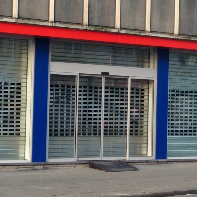 Volet industriel embouti